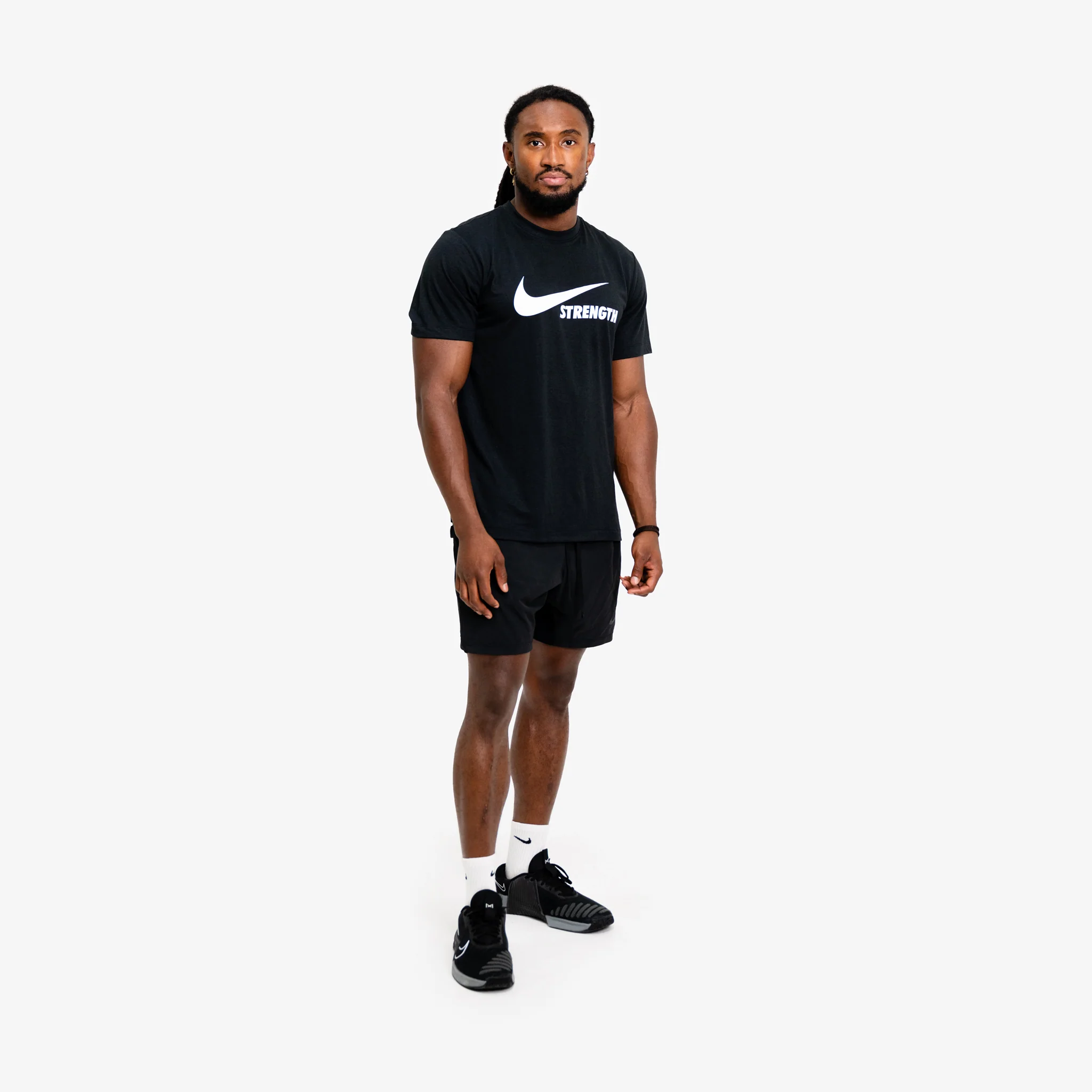 Nike Strength Men's Tee - Image 5